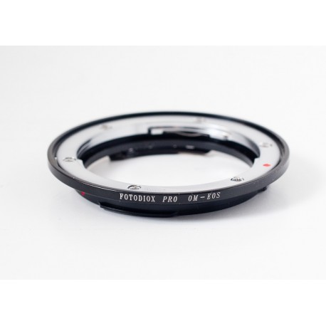 Adaptador Fotodiox de objetivos Olympus OM para EOS
