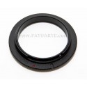 Reverse ring for 58mm lens to Canon EOS