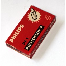 4 Philips PhotoFlux PF1 flash bulbs