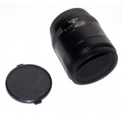 Yashica AF Macro 60mm 1: 2.8 Kyocera lens